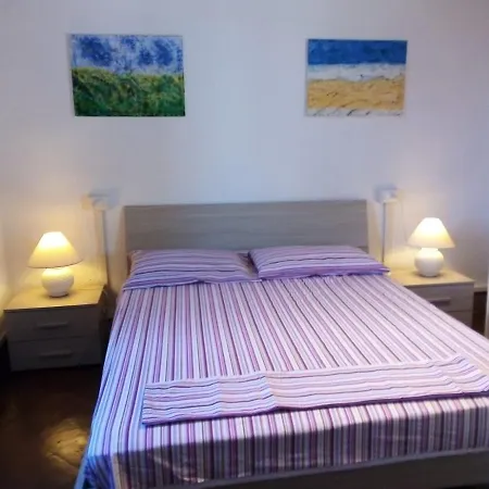 The Cloe's Gardens Apartment